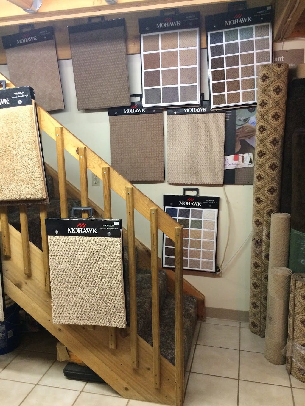 Georgia Carpet & Flooring | 4935 S Prospect St # C, Ravenna, OH 44266, USA | Phone: (330) 296-1980