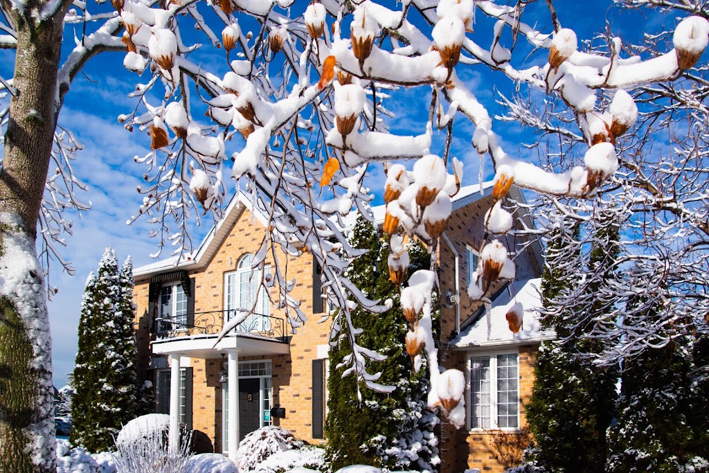 In Elegance Bed and Breakfast | 9 Harmony Dr, Niagara-on-the-Lake, ON L0S 1J0, Canada | Phone: (905) 468-5892