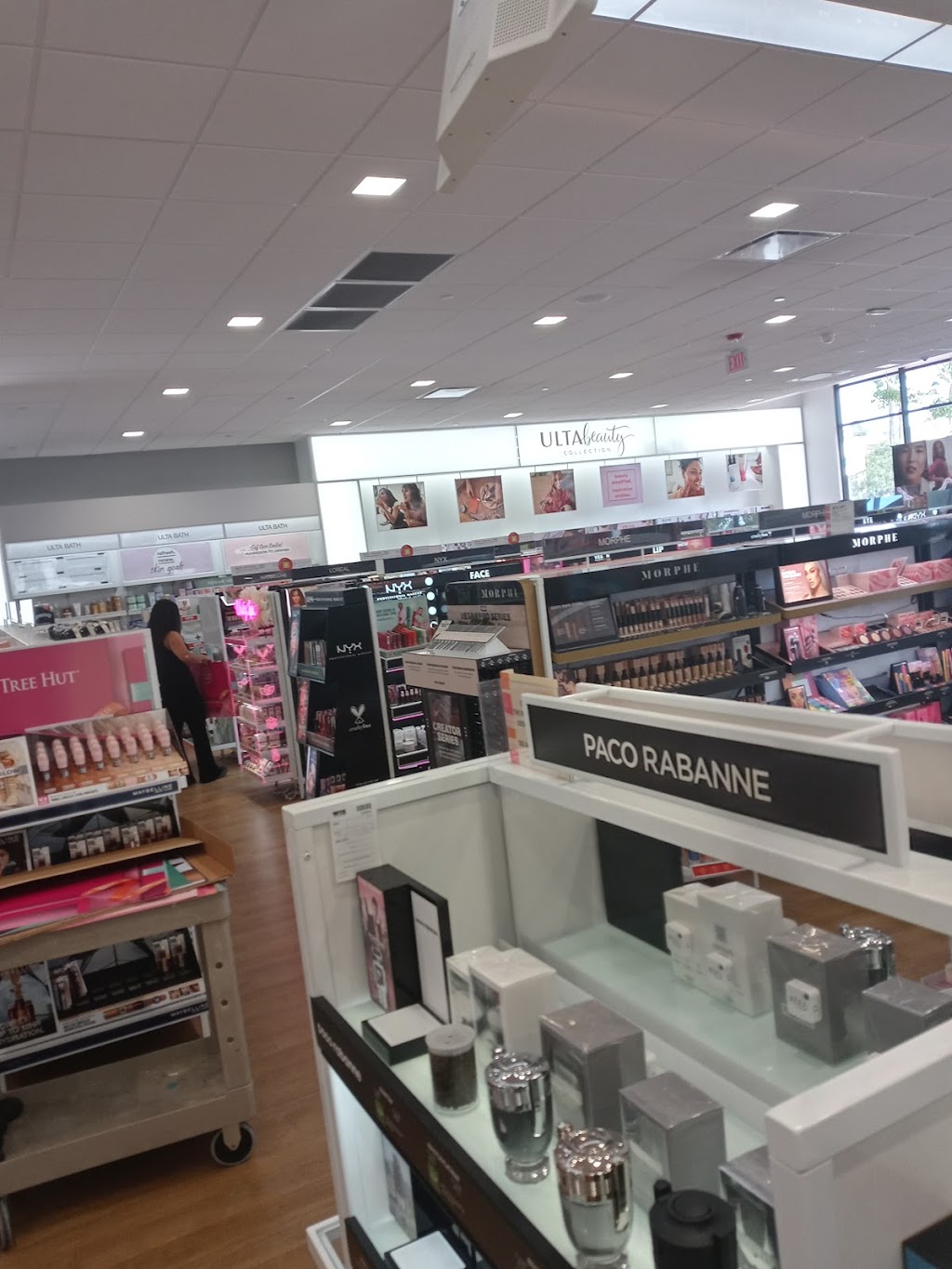 Ulta Beauty | 780 CA-1 #1, El Segundo, CA 90245, USA | Phone: (424) 321-7623