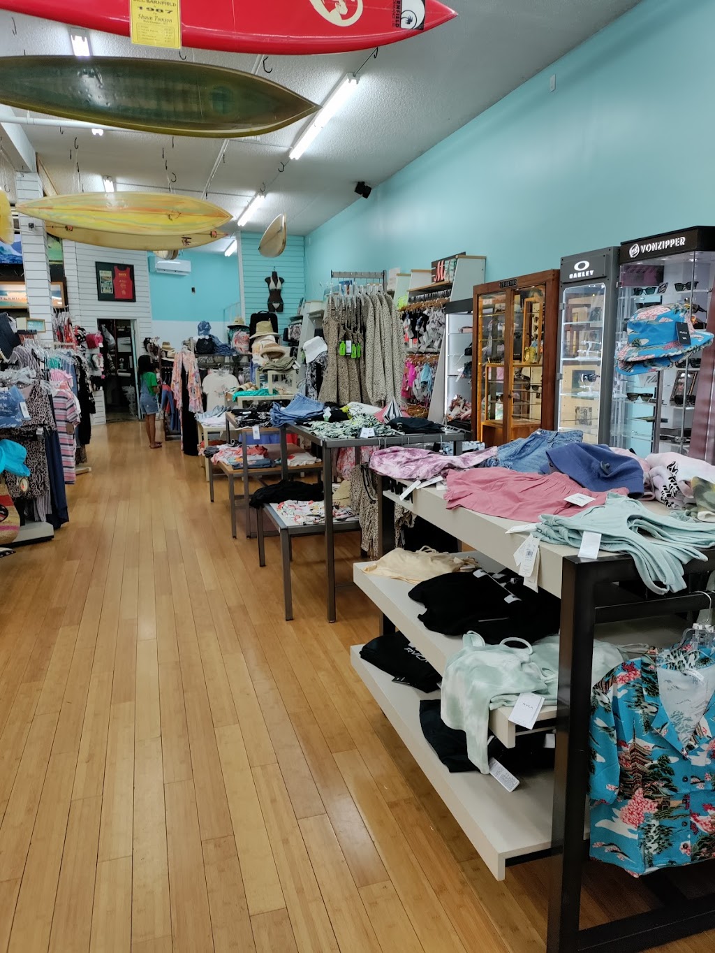 Barnfields Raging Isle Surf | 66-250 Kamehameha Hwy B, Haleiwa, HI 96712, USA | Phone: (808) 637-7797