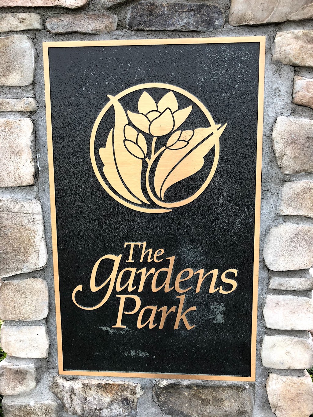 Gardens Park | 10401 Garden Park Dr, Las Vegas, NV 89135, USA | Phone: (702) 341-5500