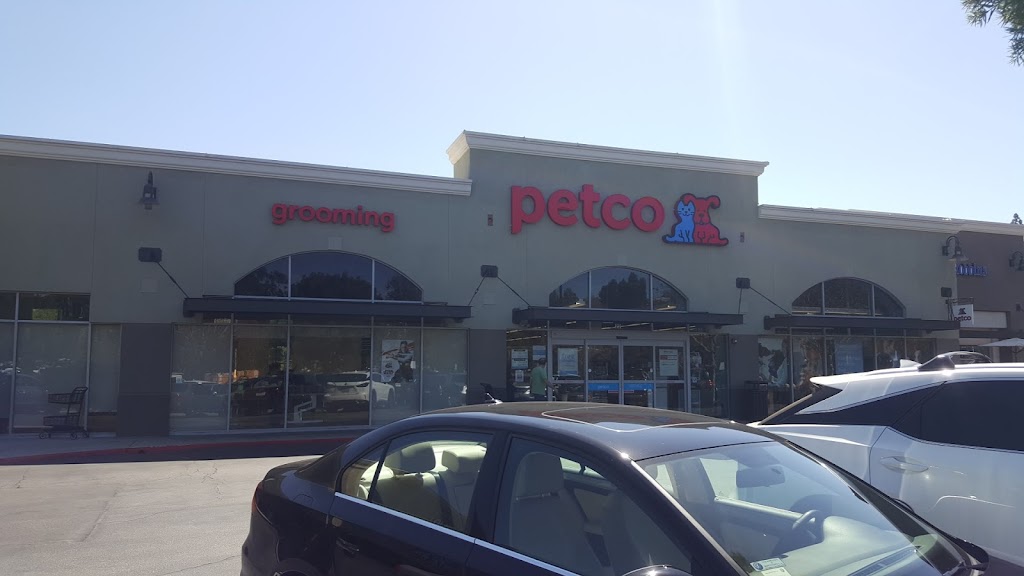 Petco | 22 Peninsula Center, Rolling Hills Estates, CA 90274, USA | Phone: (310) 377-3091