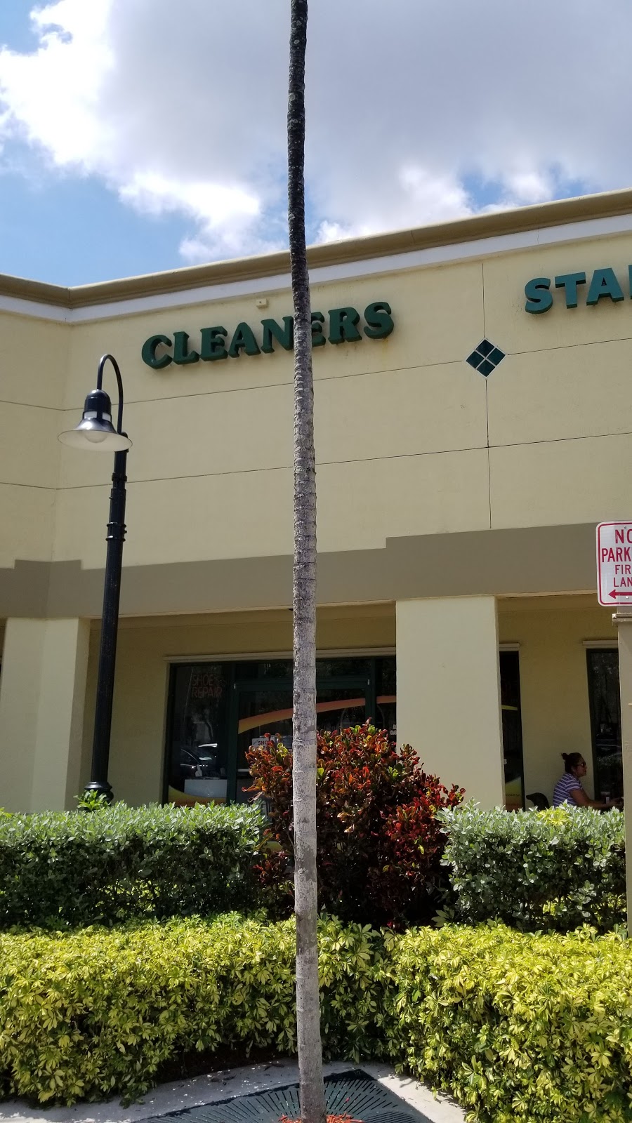 Sunshine Dry Cleaners | 312 Indian Trace, Weston, FL 33326, USA | Phone: (954) 349-6503