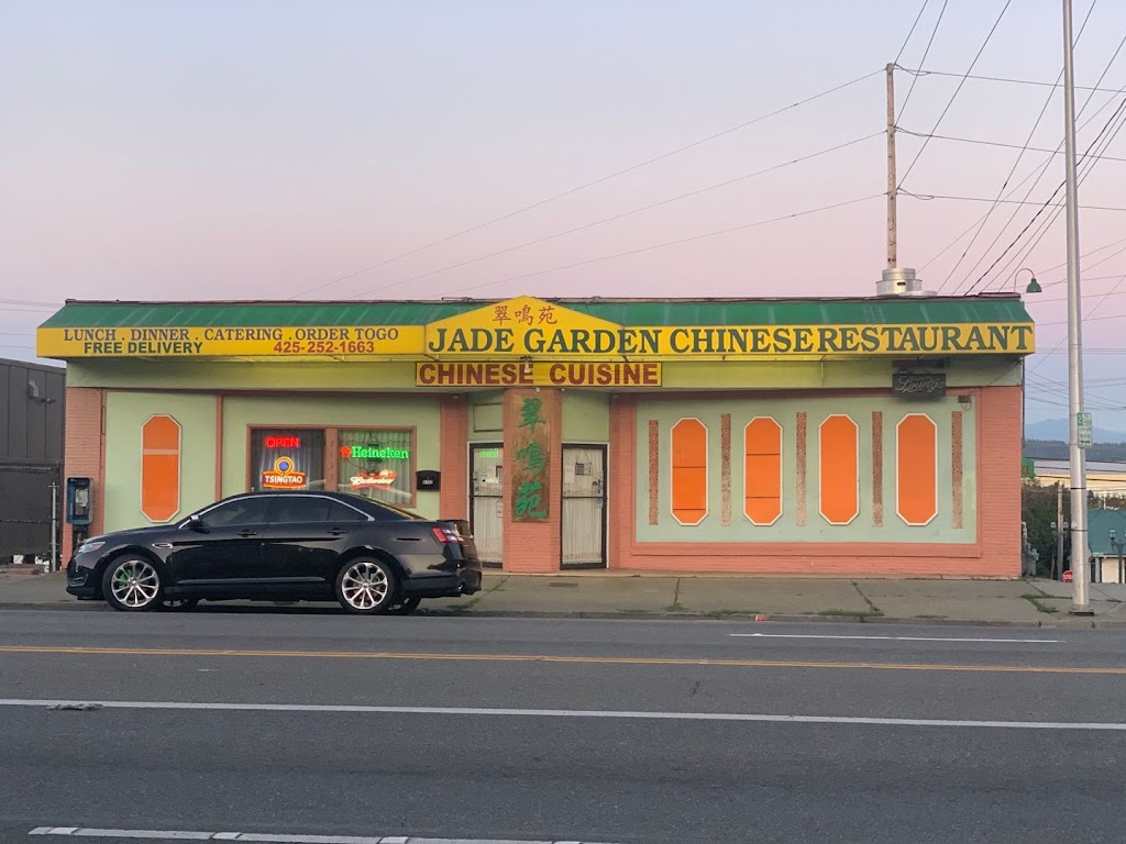 Jade Garden Chinese Restaurant & Lounge | 3133 Broadway, Everett, WA 98201, USA | Phone: (425) 252-1663