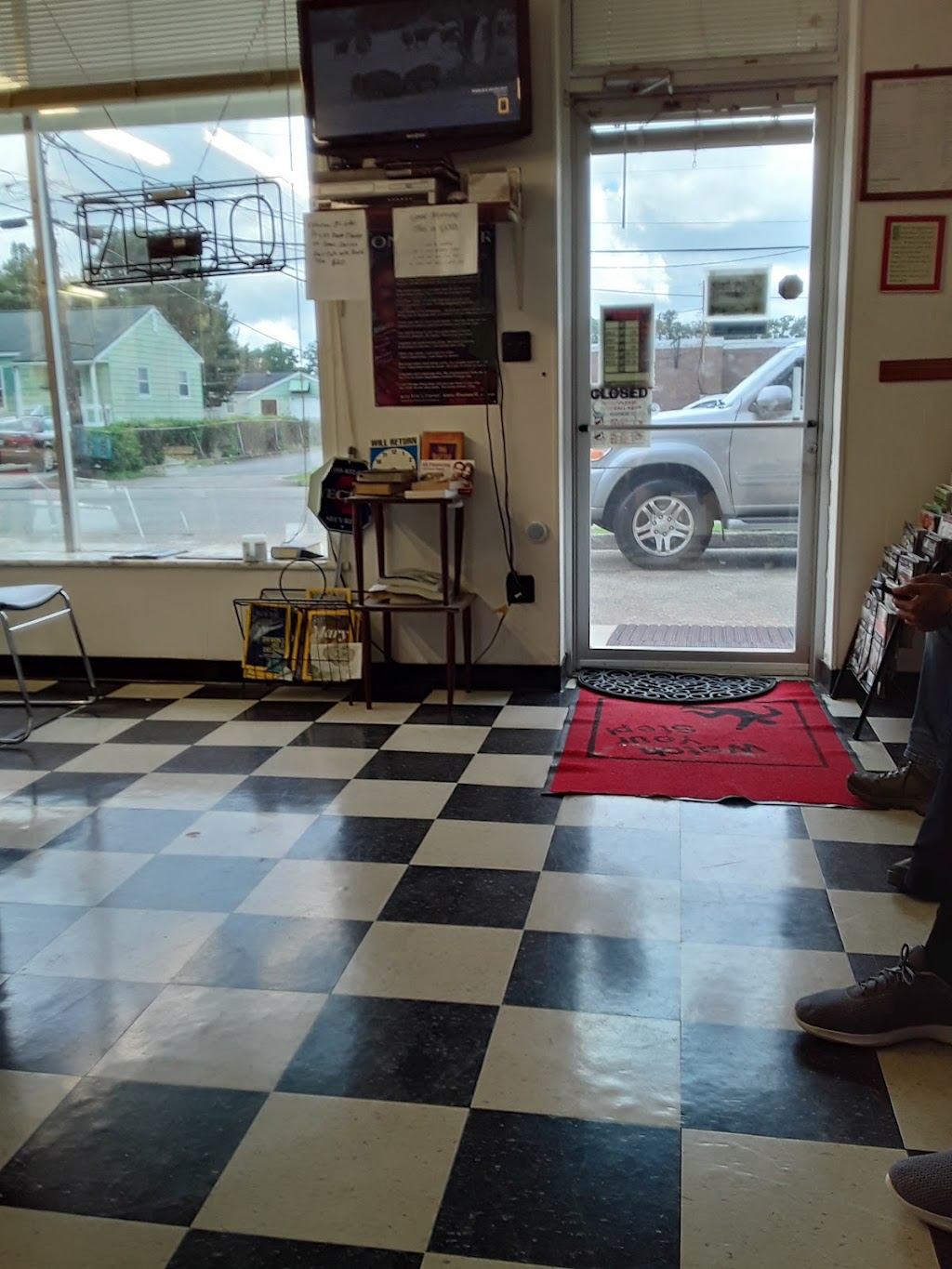 Taylors Barber Shop | 3 Tallwood Dr, Hampton, VA 23666, USA | Phone: (757) 262-0553