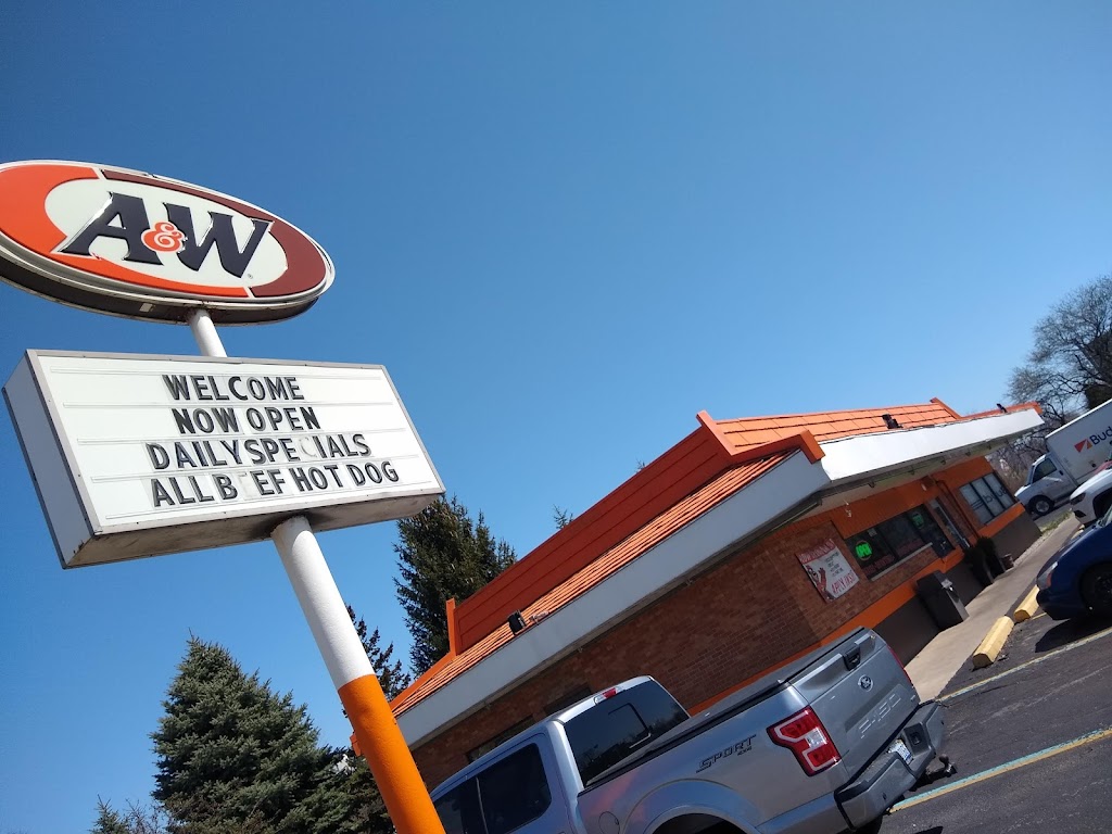 A&W Restaurant | 12831 Telegraph Rd, Taylor, MI 48180, USA | Phone: (734) 225-6757