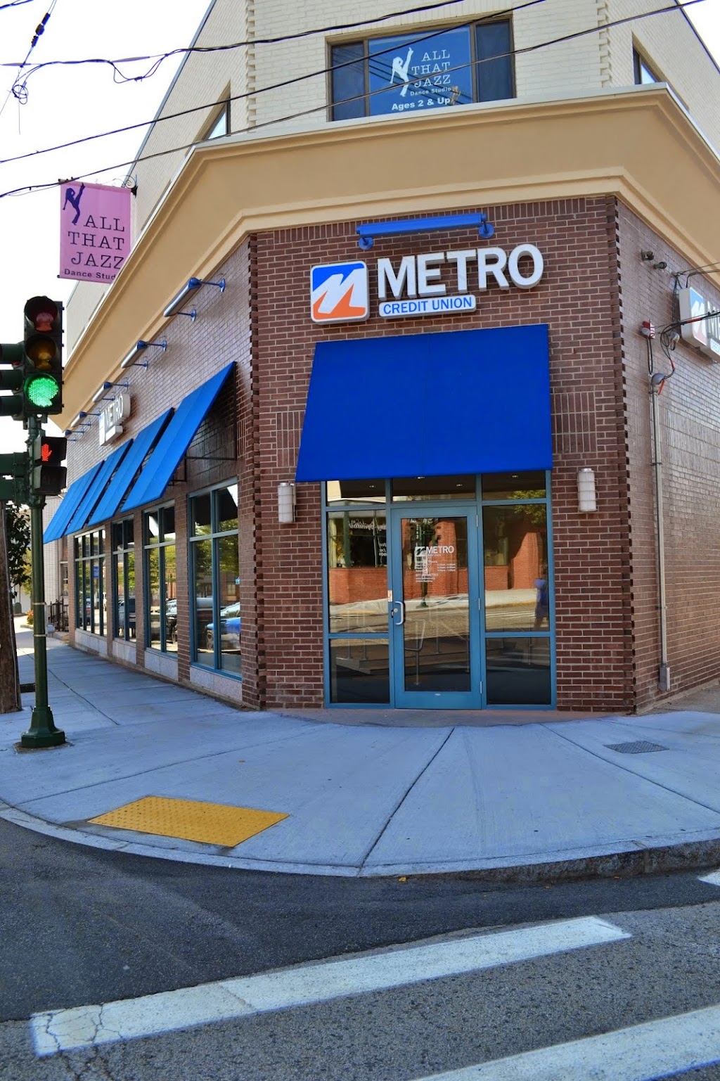 Metro Credit Union | 334 Watertown St, Newton, MA 02458, USA | Phone: (877) 696-3876