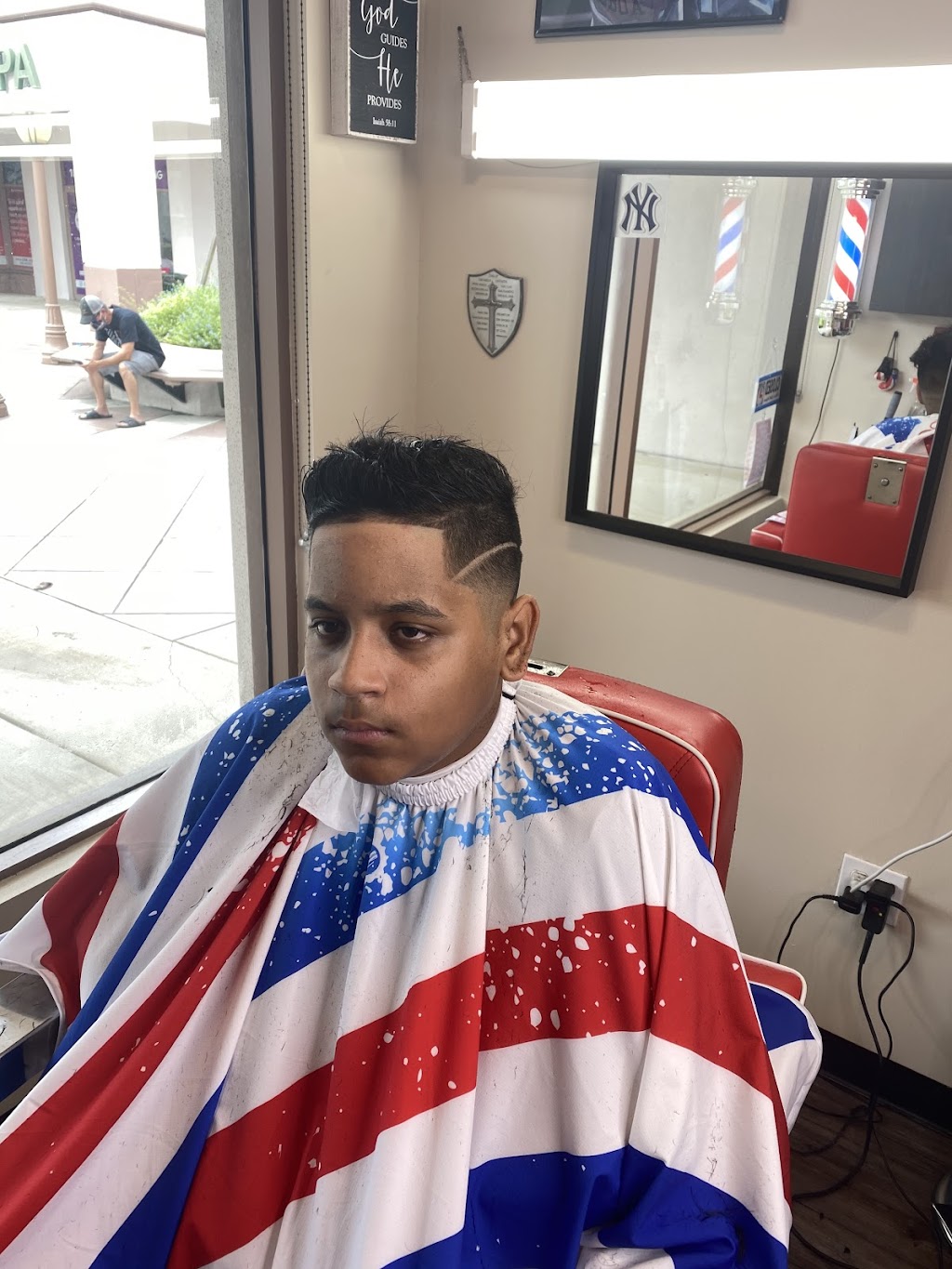 Amazing Grace Barbershop | 10619 W Atlantic Blvd #106, Coral Springs, FL 33071, USA | Phone: (954) 608-1654