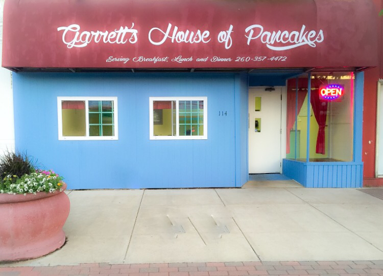 Garrett House Of Pancakes | 114 S Randolph St, Garrett, IN 46738 | Phone: (260) 357-5553