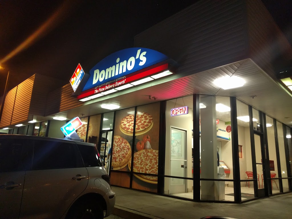 Dominos Pizza | 12040 Foothill Blvd, Sylmar, CA 91342, USA | Phone: (818) 686-0303