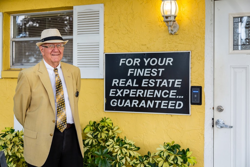 Dick Wilson Century 21 Beggins Enterprises | 701 W Del Webb Blvd West, Sun City Center, FL 33573, USA | Phone: (813) 326-5900