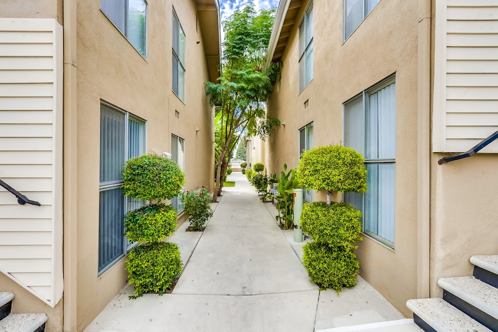 Le Mar Apartments | 256 Gilbert St, Fullerton, CA 92833, USA | Phone: (714) 871-6311