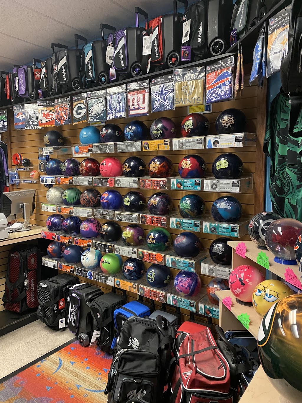 Revolutions Pro Shop | 1160 S Gilbert Rd, Gilbert, AZ 85296, USA | Phone: (480) 487-0159