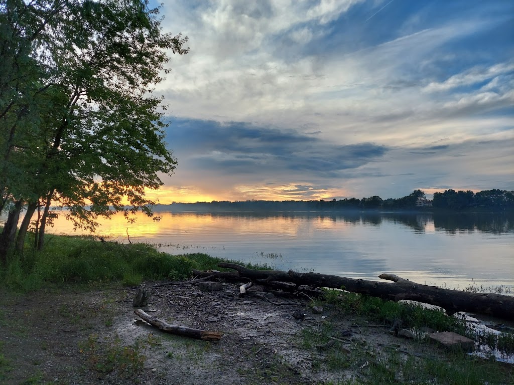 Mary Jane Thurston State Park | 1466 State Rte 65, McClure, OH 43534, USA | Phone: (419) 832-7662