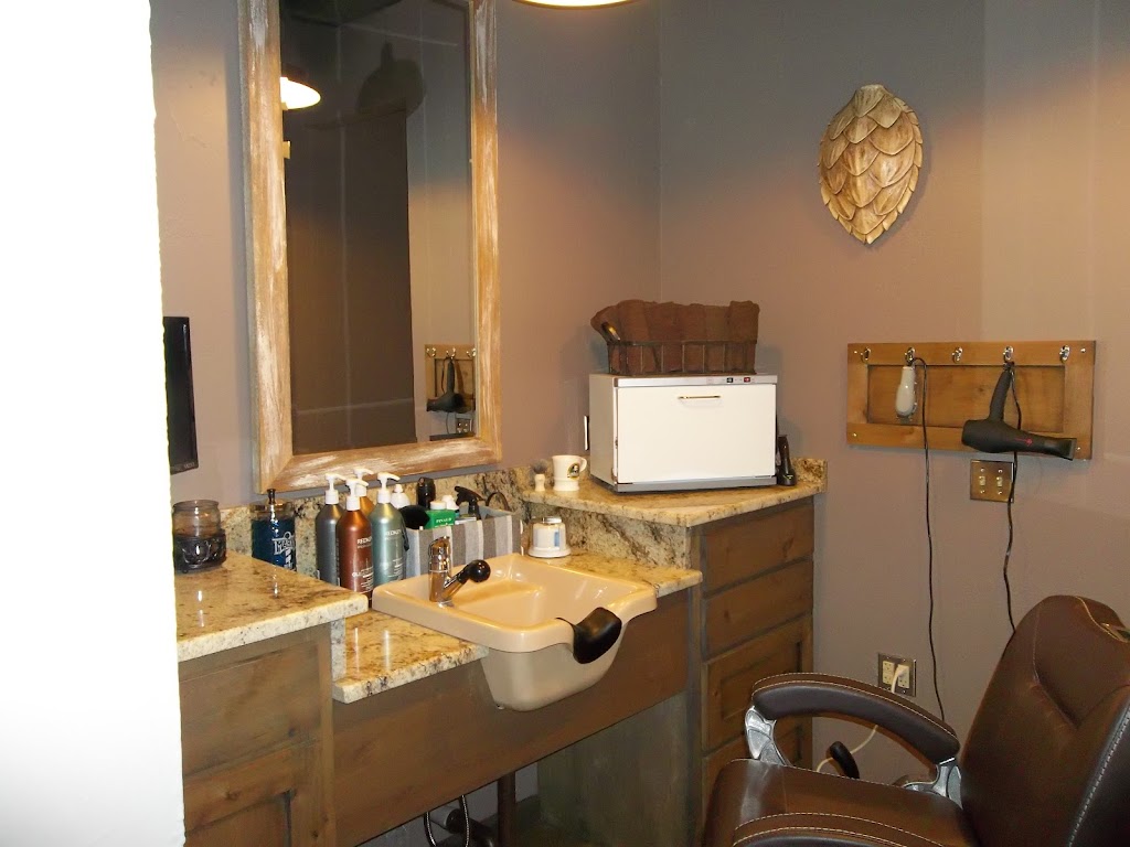 j.groomed | 1685 River Rd #200, Boerne, TX 78006, USA | Phone: (830) 331-2240