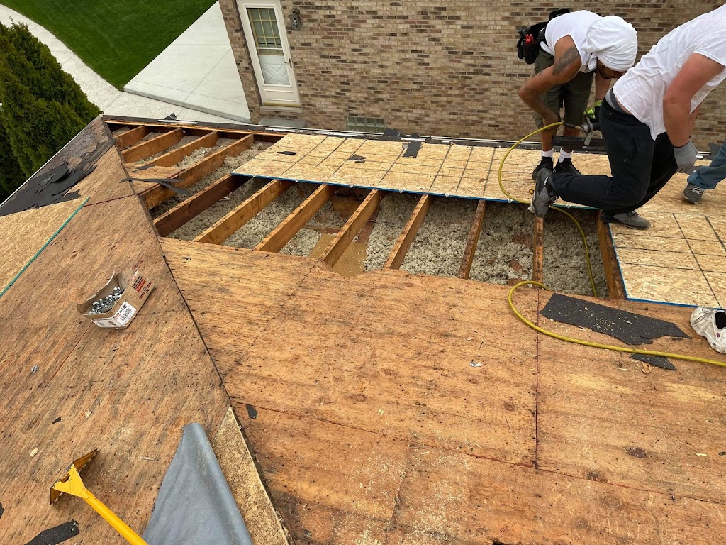 WaterTight Roofing | 44107 N Groesbeck Hwy, Clinton Twp, MI 48036 | Phone: (586) 222-7881