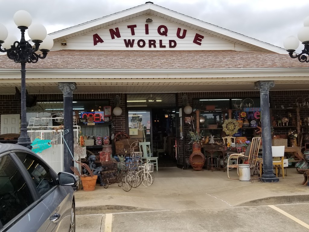 Antique World | 3323 SE 44th St, Norman, OK 73072, USA | Phone: (405) 387-4050