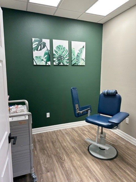 Vista Clinical Clermont | 3721 S Hwy 27 suite B, Clermont, FL 34711, USA | Phone: (352) 254-5245