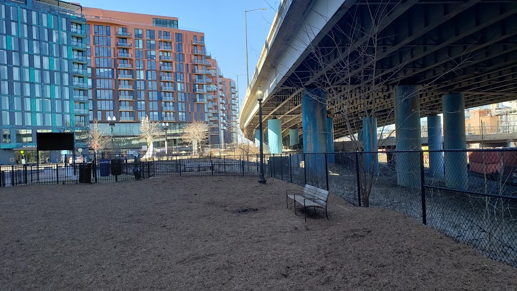 Navy Yard Dog Park | 101 H St SE, Washington, DC 20003 | Phone: (202) 371-1220