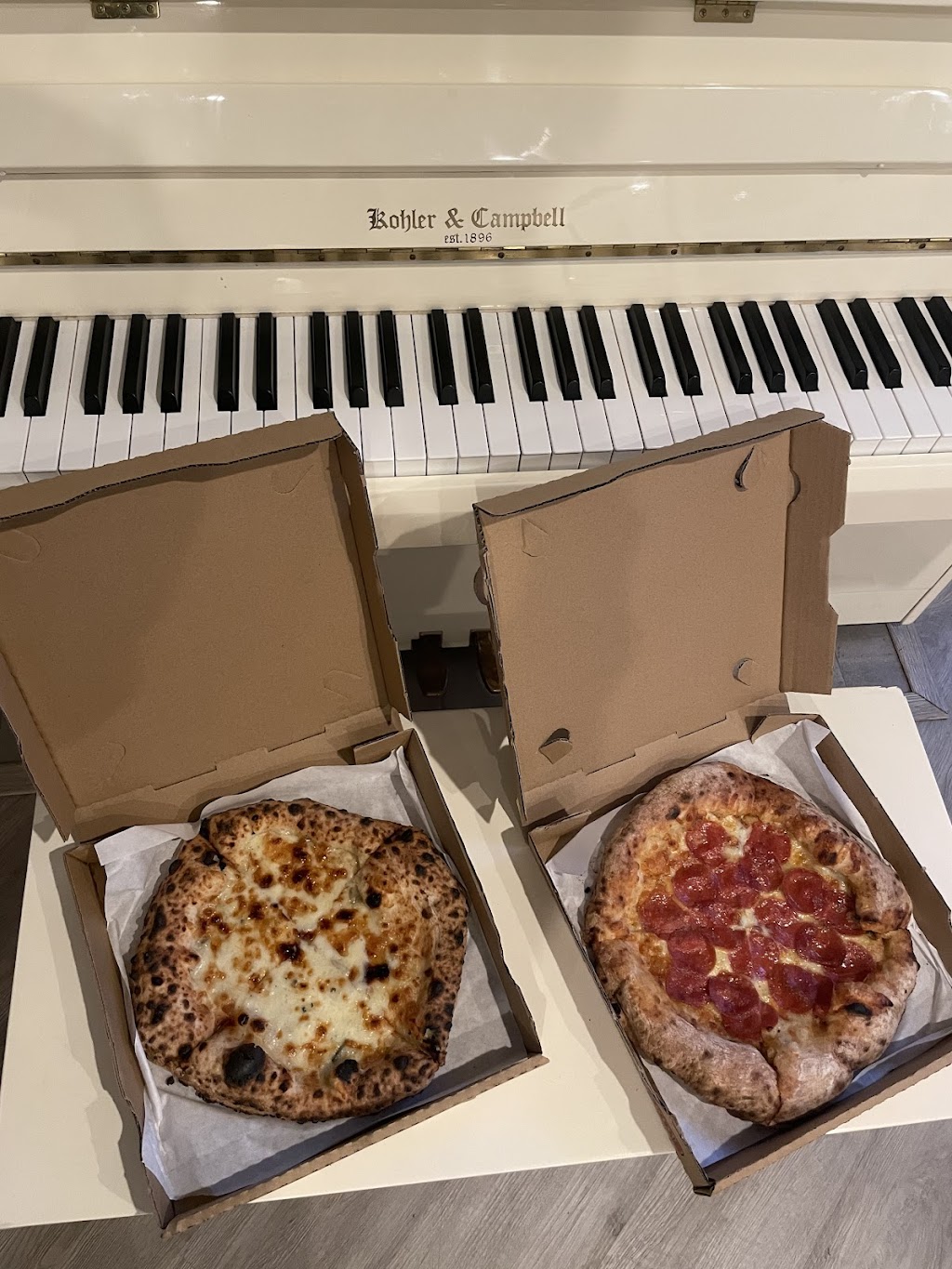 Angelenos Wood Fired Pizza Catering | 6312 York Blvd, Los Angeles, CA 90042, USA | Phone: (833) 749-9252