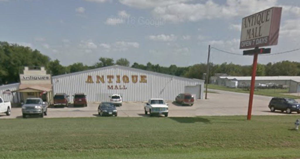 Burleson Antique Mall | 2395 SW Wilshire Blvd # A, Burleson, TX 76028, USA | Phone: (817) 295-7890