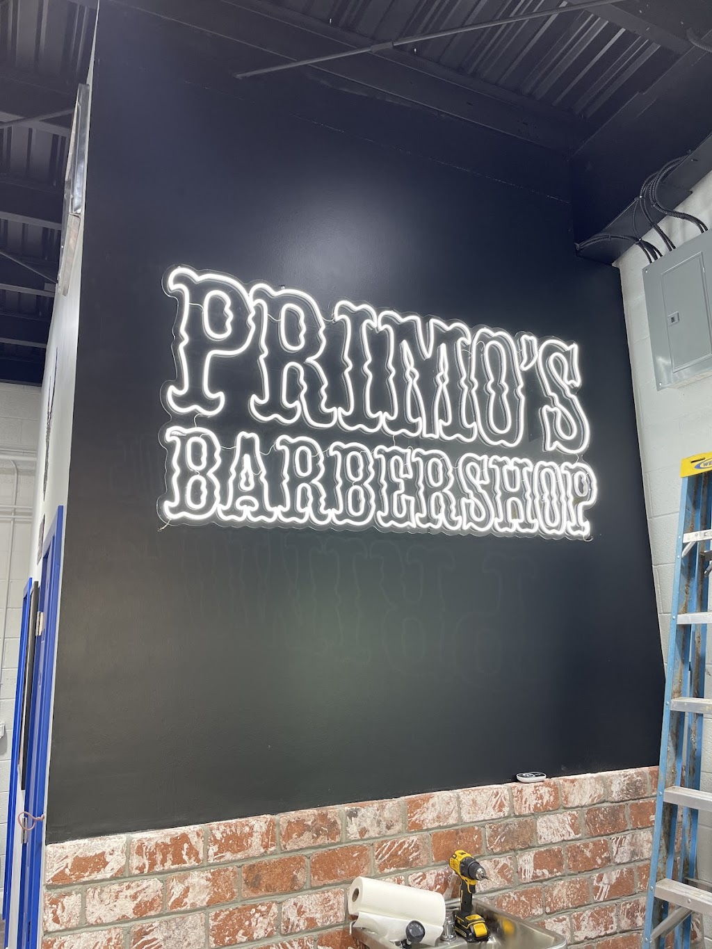 Primos Barbershop Fairfield | 658 Parker Rd, Fairfield, CA 94533, USA | Phone: (707) 673-2155