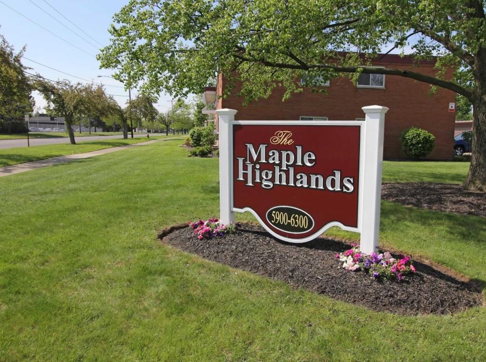 Maple Highlands | 6000 Lee Rd S, Maple Heights, OH 44137, USA | Phone: (216) 510-5263