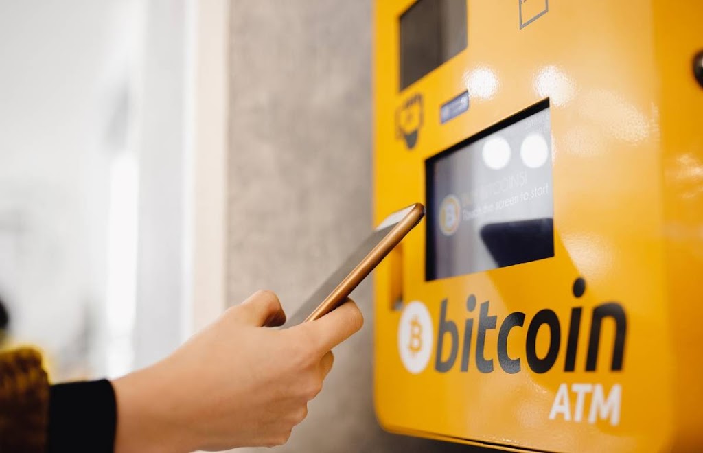 Bitcoin ATM | 2715 US-19, Holiday, FL 34691, USA | Phone: (813) 434-1440