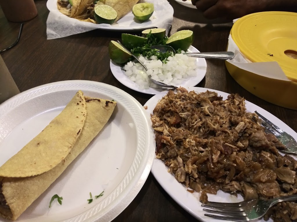 Carnitas Machetes | 2000 S 8th St, Milwaukee, WI 53204, USA | Phone: (414) 389-9254