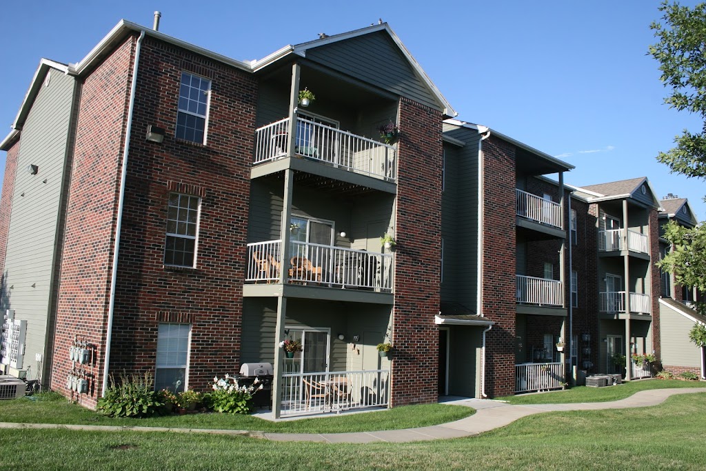 Alpine Village | 7100 S 86th St, La Vista, NE 68128, USA | Phone: (402) 687-3529