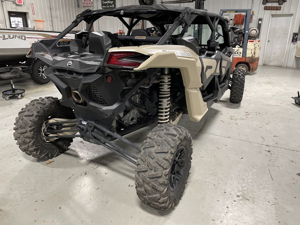 Metzger Trucking Co | 208 S Jefferson St, Silver Lake, IN 46982, USA | Phone: (800) 448-4638