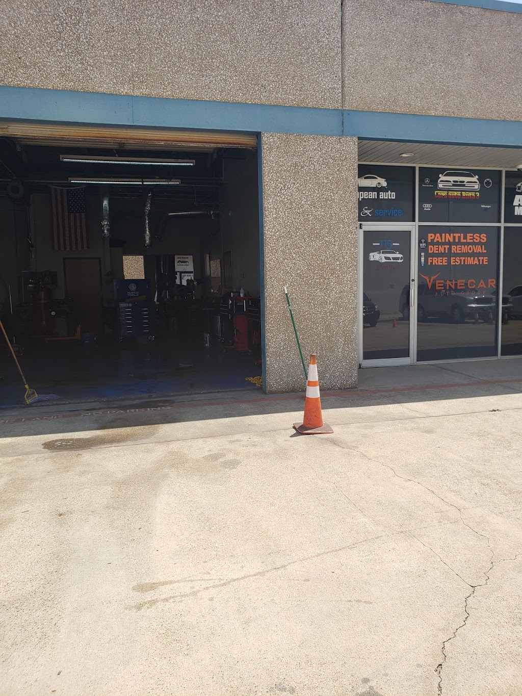 Venecar Auto Group | 1428 Mac Arthur Dr suite #115, Carrollton, TX 75007, USA | Phone: (214) 718-8045
