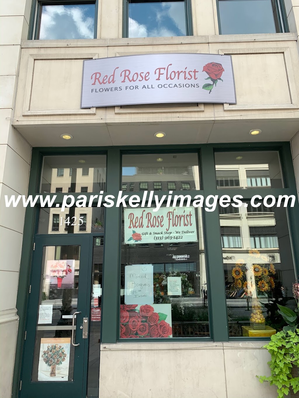 Red Rose Florist | 123 Monroe St, Detroit, MI 48226, USA | Phone: (313) 963-1422