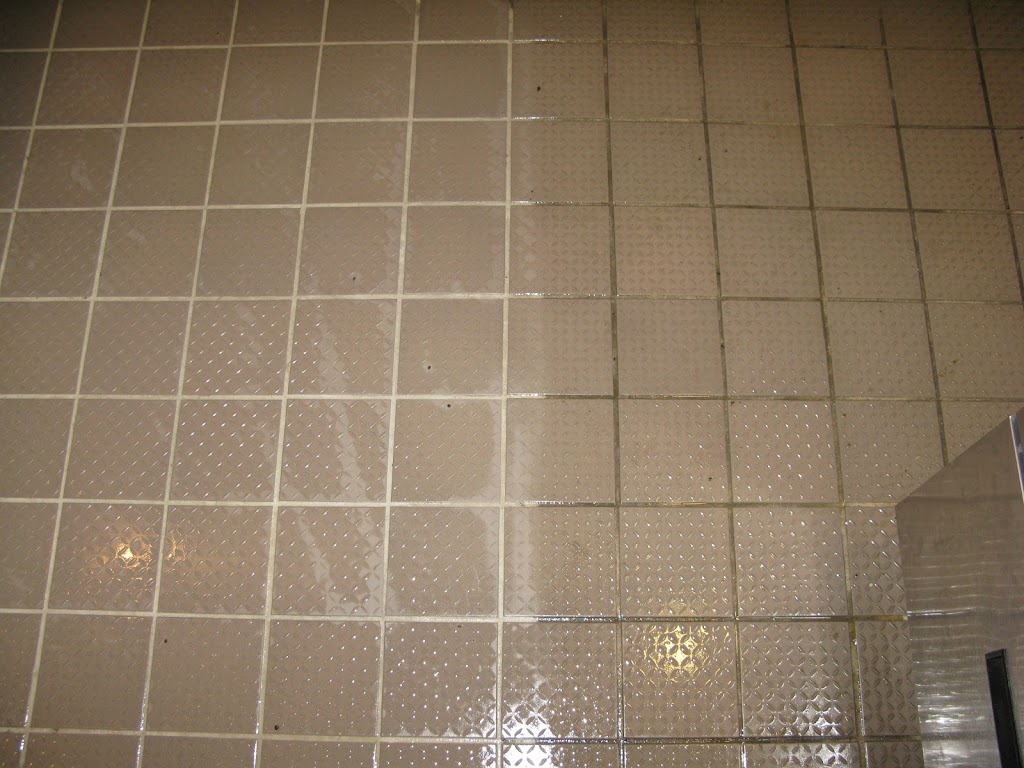 Tile Grout Cleaning Bonham TX | 215 N Main St, Bonham, TX 75418, USA | Phone: (430) 558-4931