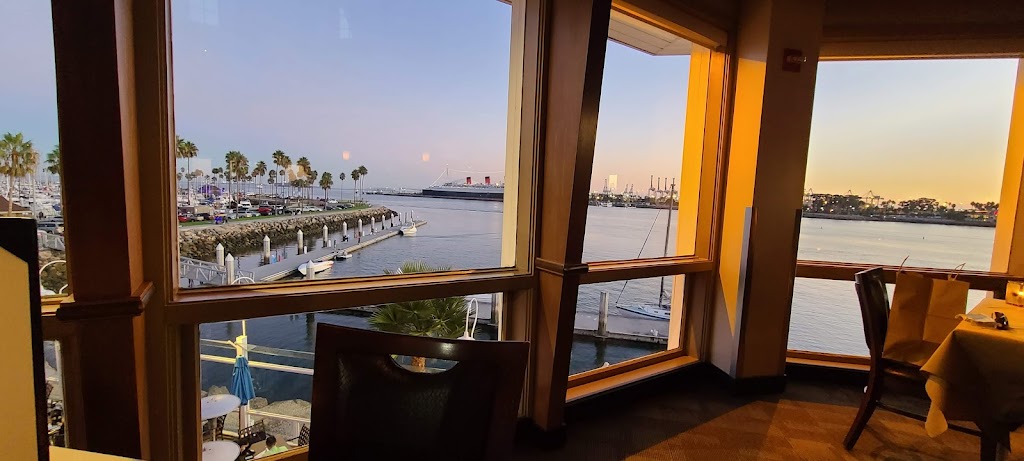 Queensview Steakhouse | 435 Shoreline Village Drive, Long Beach, CA 90802, USA | Phone: (562) 432-6500
