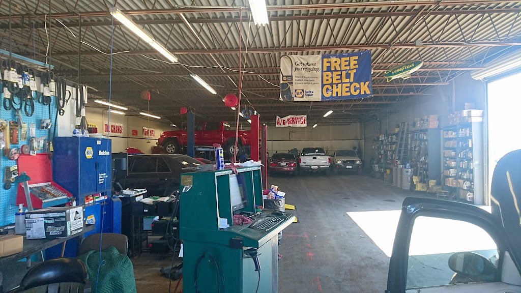 Lynns Auto Care | 2125 W Pioneer Pkwy, Grand Prairie, TX 75051, USA | Phone: (972) 264-8822