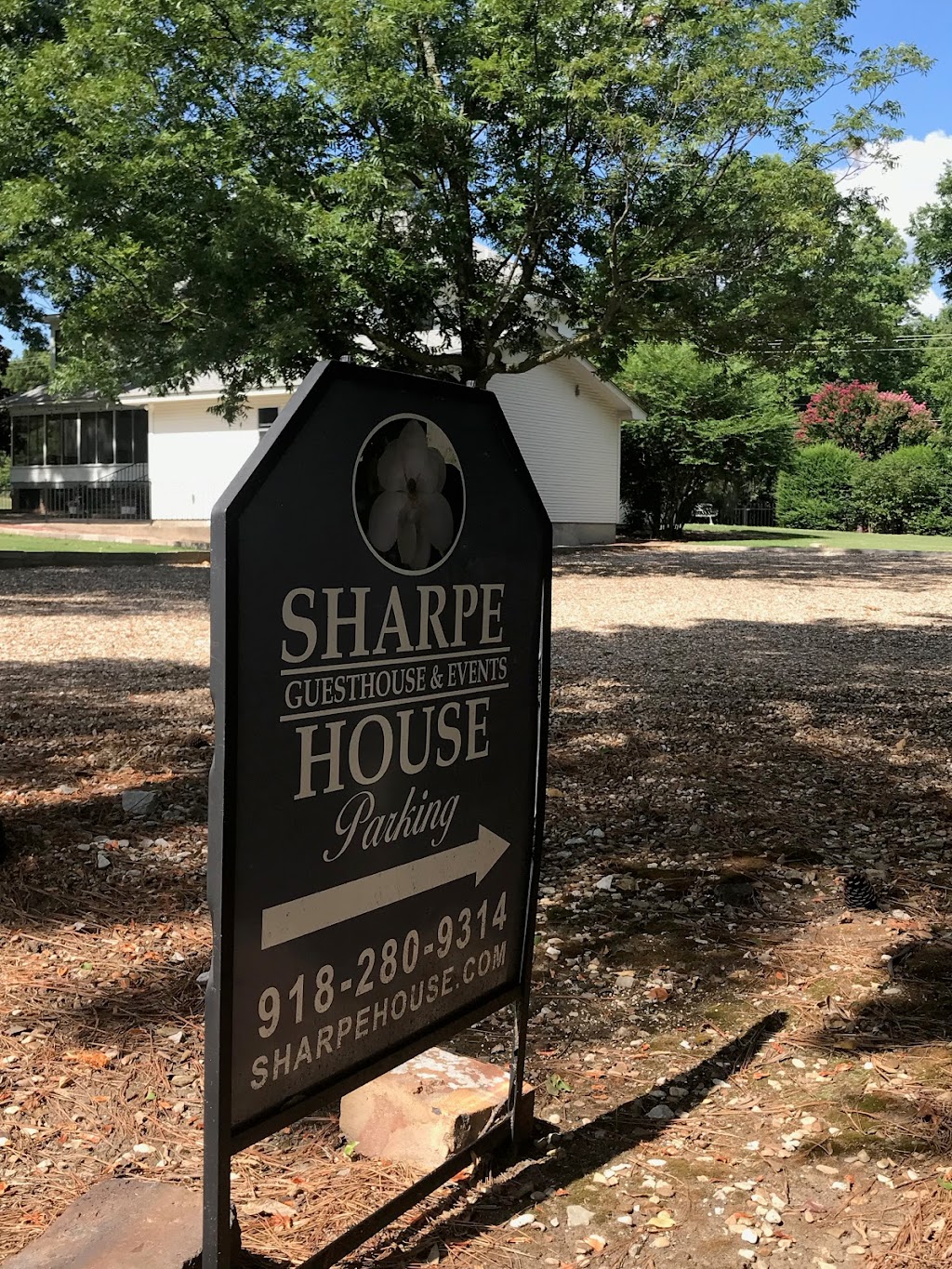 Sharpe House | 301 NW 2nd St, Checotah, OK 74426, USA | Phone: (918) 280-9314