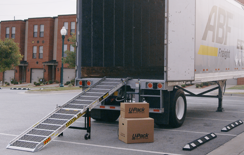 U-Pack | 10744 Almond Ave, Fontana, CA 92337, USA | Phone: (844) 611-4582