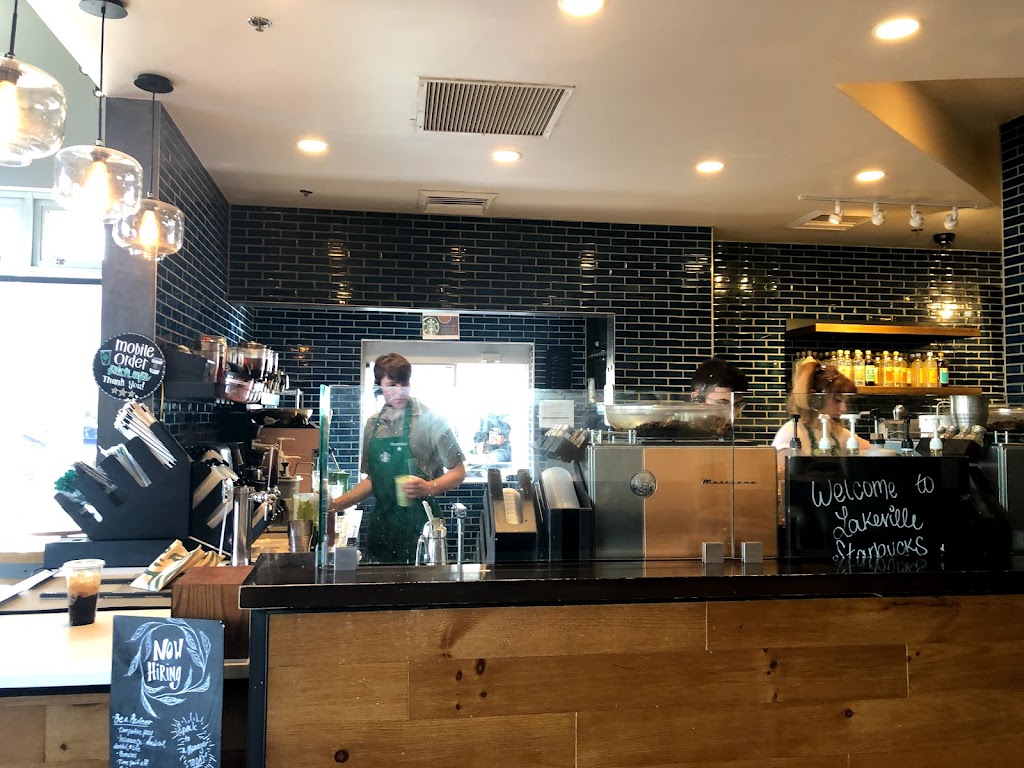 Starbucks | 3100 Lakeville Hwy B, Petaluma, CA 94954, USA | Phone: (707) 775-3708