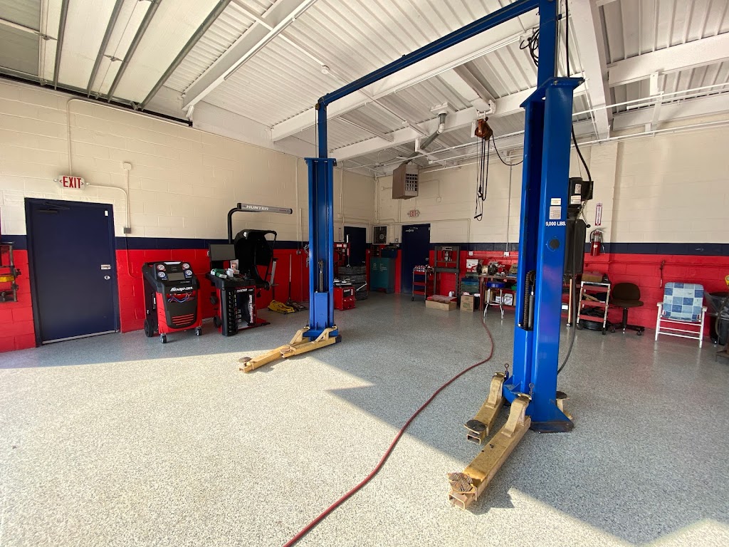 Dereks Auto Repair | 1714 S River Rd, Des Plaines, IL 60018, USA | Phone: (847) 813-6154