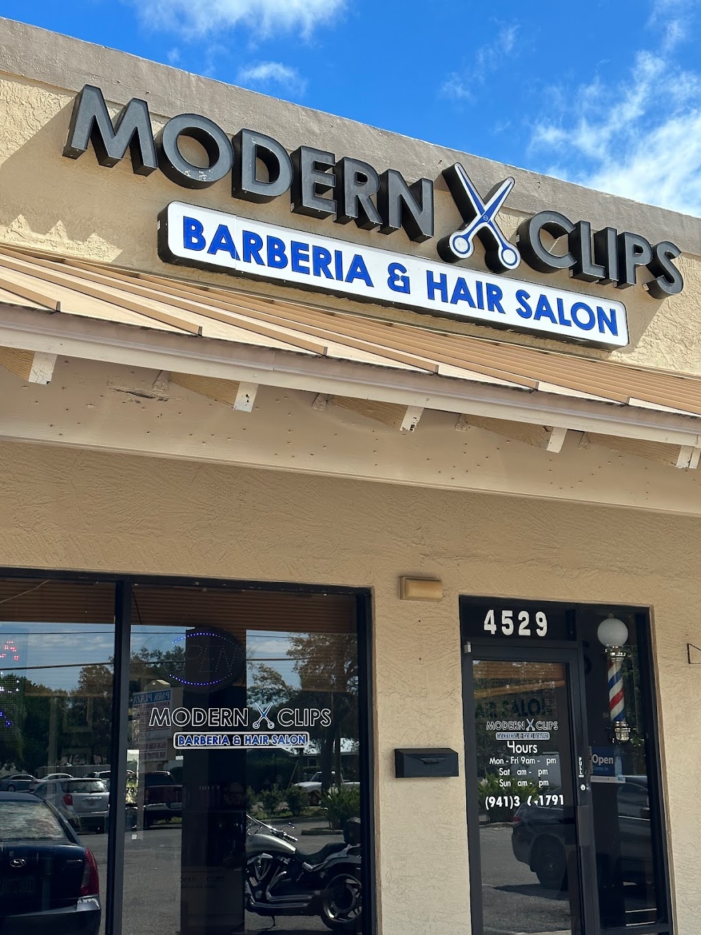 Modern Clips | 4529 26th St W, Bradenton, FL 34207, USA | Phone: (941) 306-1791