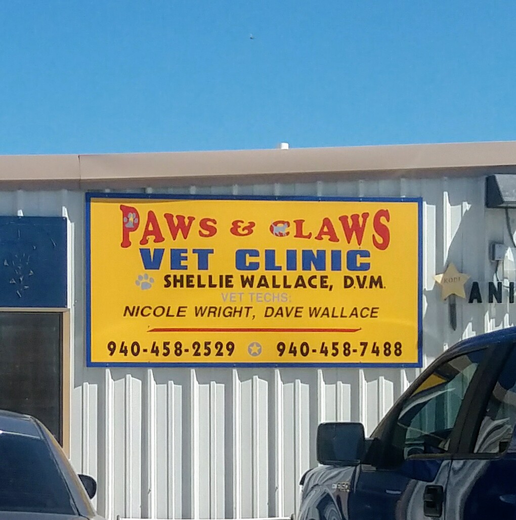 Paws & Claws Veterinary Clinic | 302 Acker St, Sanger, TX 76266, USA | Phone: (940) 458-2529