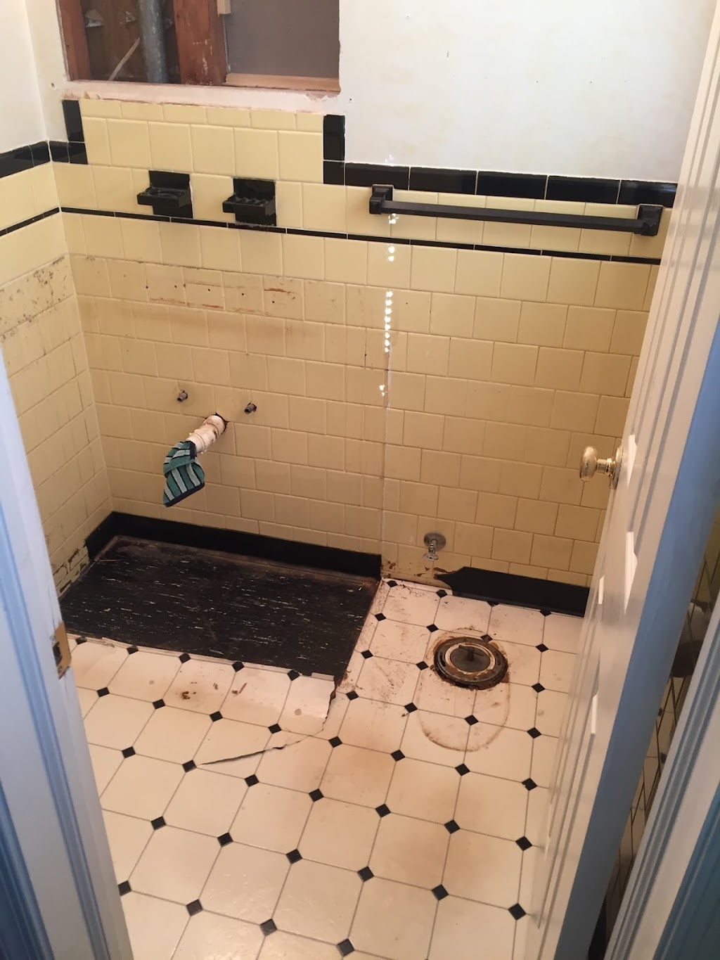 R Js Tub & Tile Refinishing, LLC | 5856 Buck Hunt Lane, New Kent, VA 23124, USA | Phone: (804) 869-2603