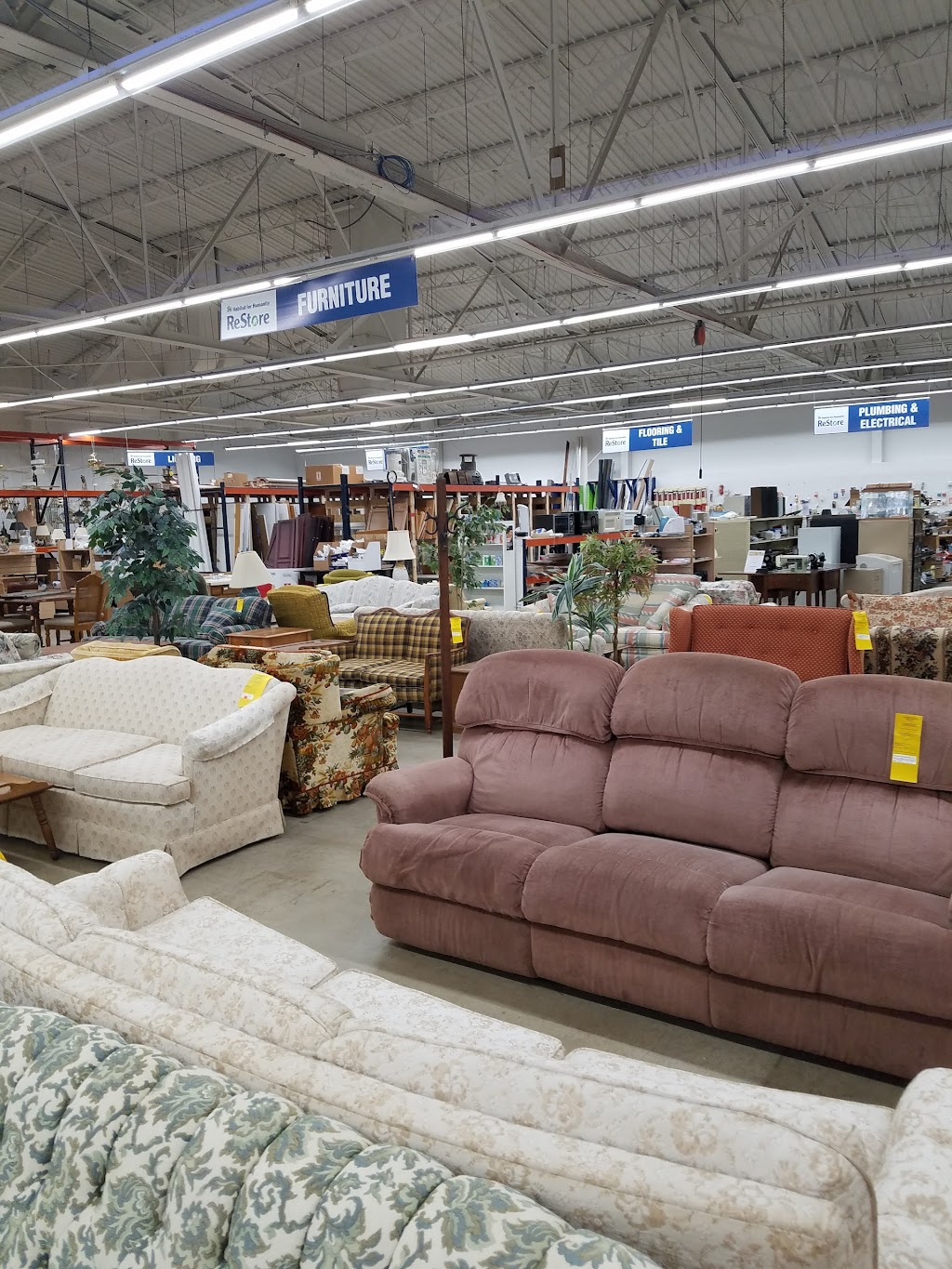 Lake-Geauga Habitat for Humanity ReStore | 34225 Vine St, Eastlake, OH 44095, USA | Phone: (440) 226-3212