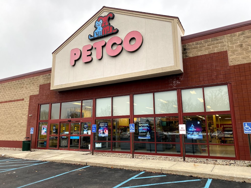 Petco | 6 Halfmoon Crossing, Clifton Park, NY 12065, USA | Phone: (518) 373-8007