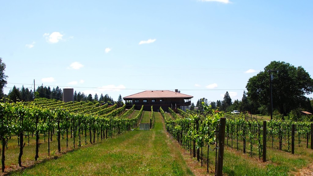 Golden Leaves Vineyard & Winery | 3625 Omo Ranch Rd, Somerset, CA 95684, USA | Phone: (530) 620-1888