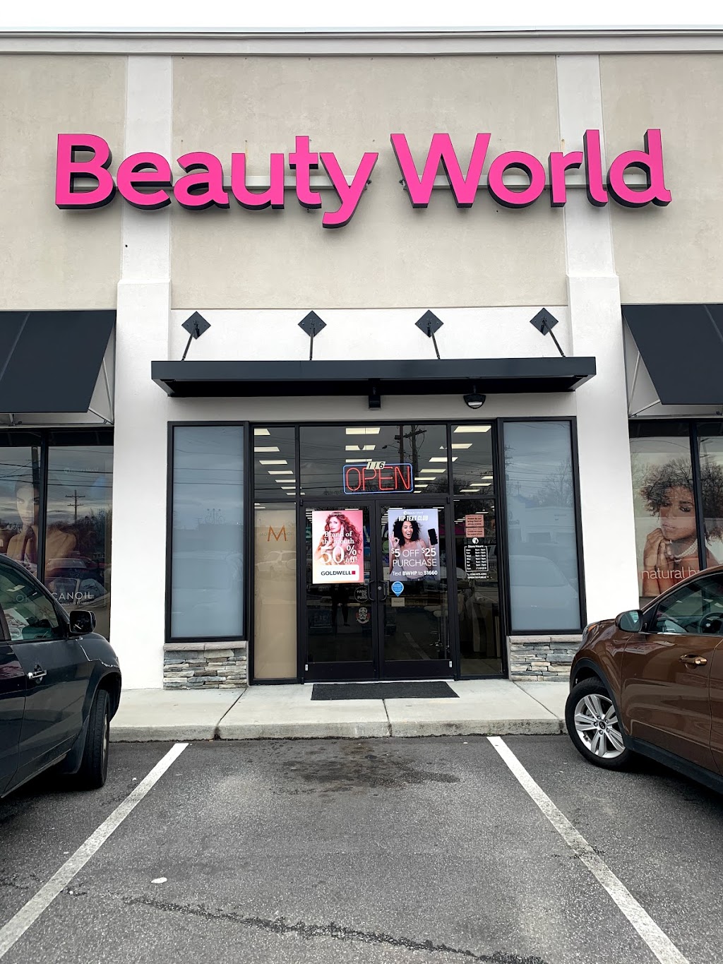 Beauty World | 2100 N Main St #116, High Point, NC 27262, USA | Phone: (336) 875-4203
