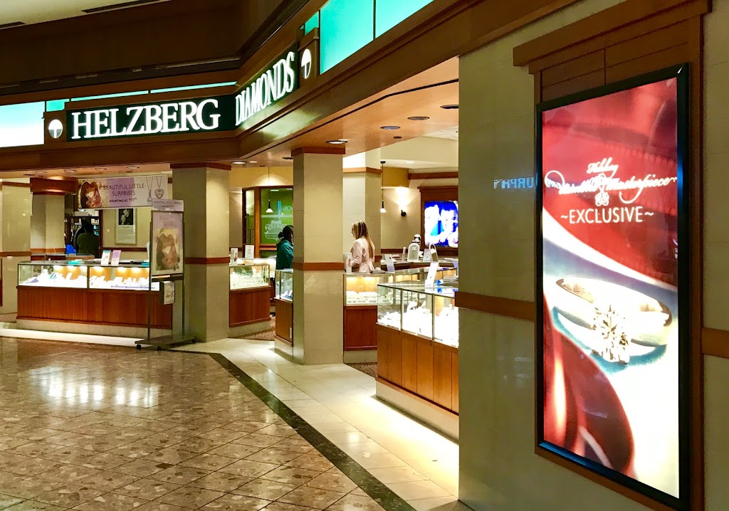 Helzberg Diamonds | 1077 St Louis Galleria St, St. Louis, MO 63117, USA | Phone: (314) 721-0190