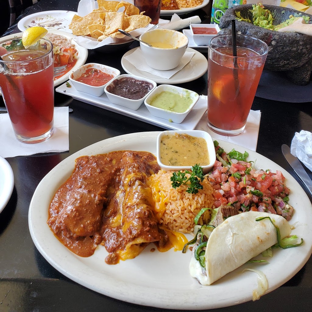 Gabriela & Sofias Tex-Mex | 930 Parker Square Rd, Flower Mound, TX 75028, USA | Phone: (972) 899-2368