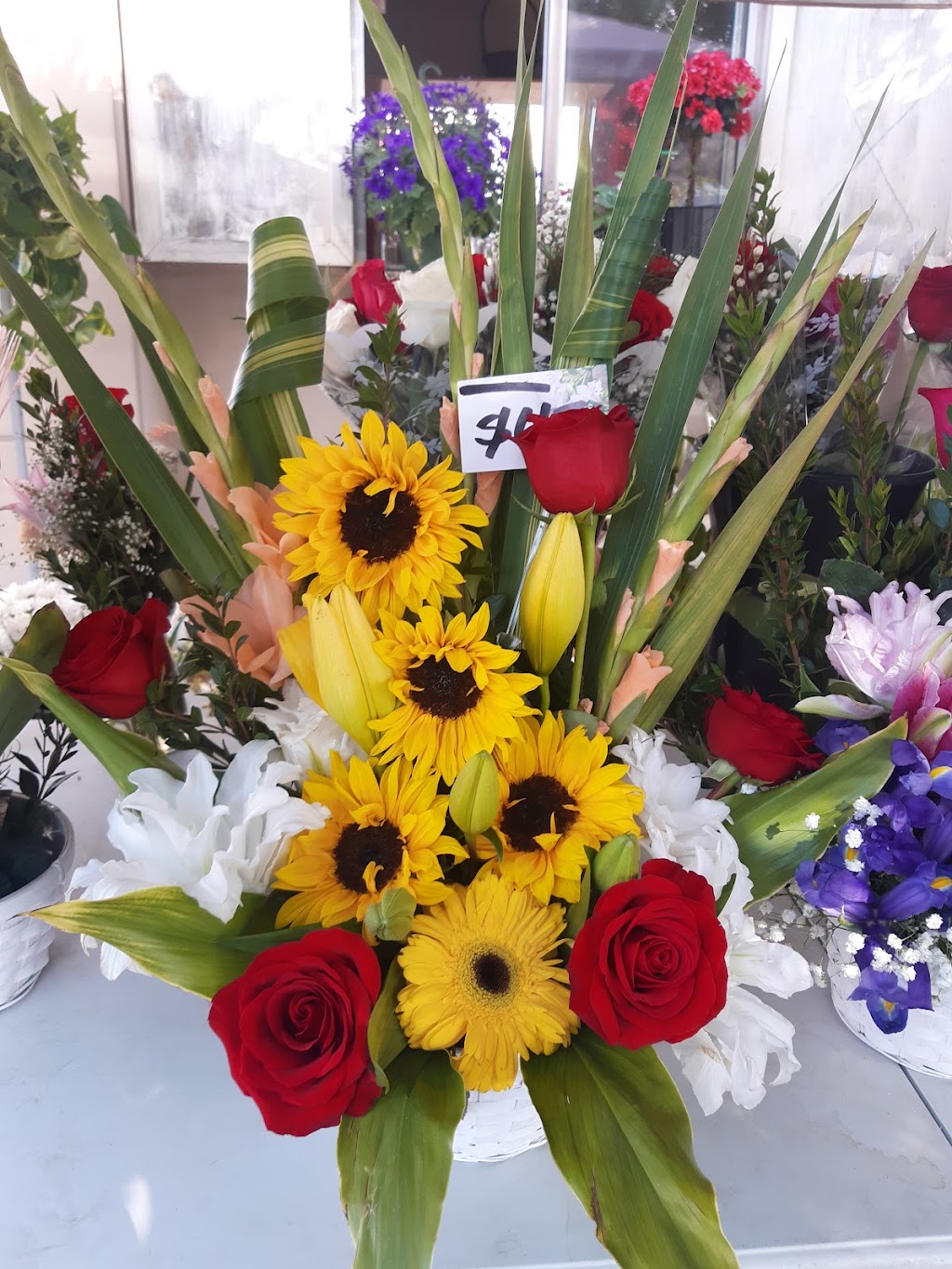 San Marcos Flower Stand | 218 W San Marcos Blvd Suite 13, San Marcos, CA 92069, USA | Phone: (760) 492-5581